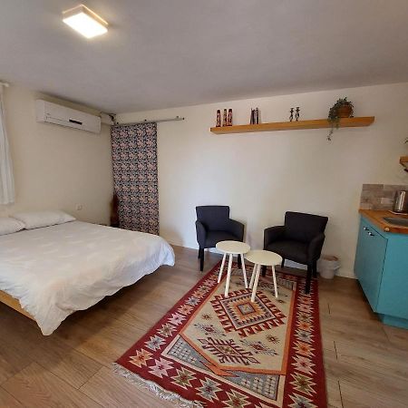 Cute Guest Room Kefar Weradim المظهر الخارجي الصورة